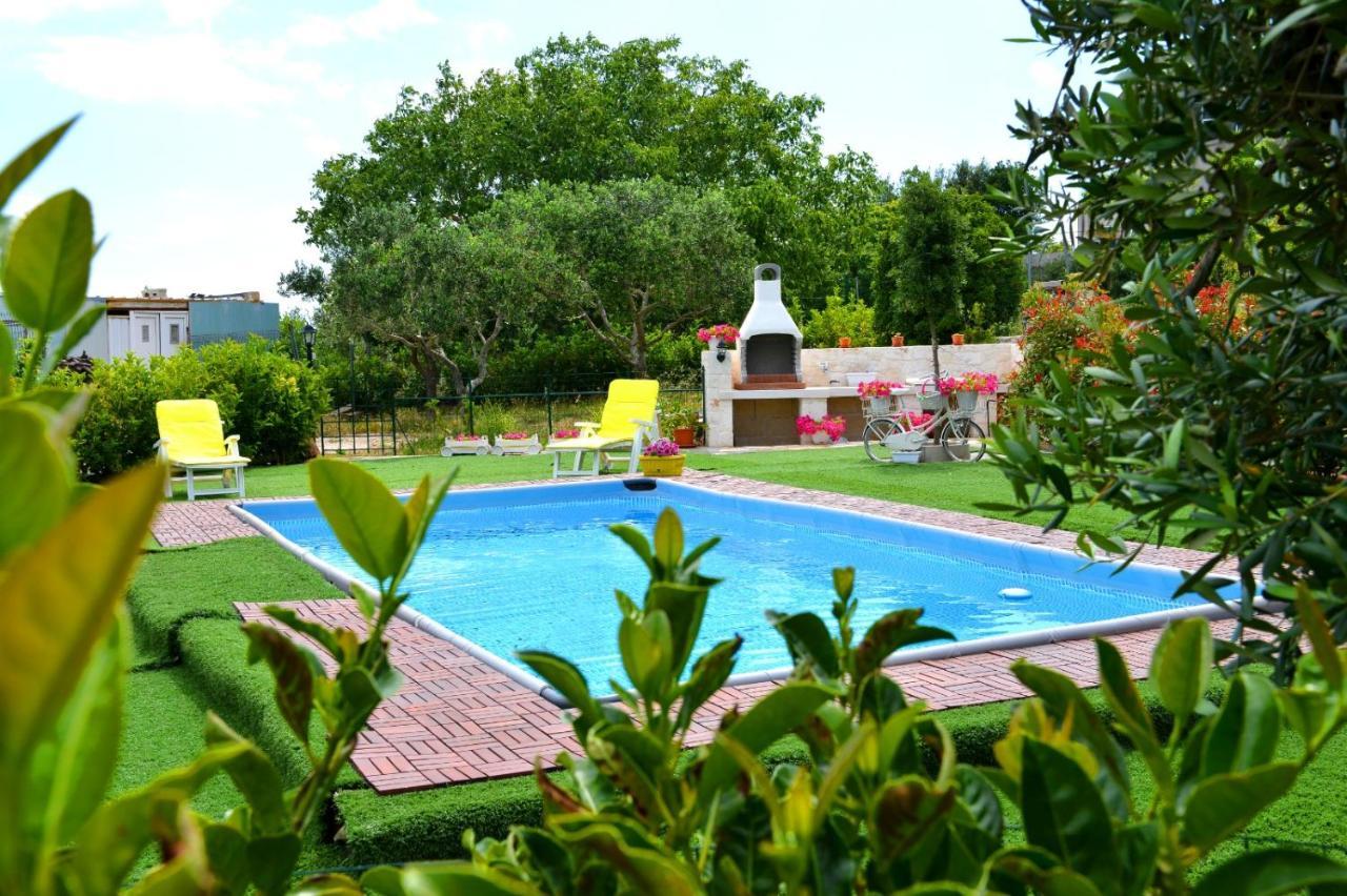 Trullo Suite Cisternino Exterior photo